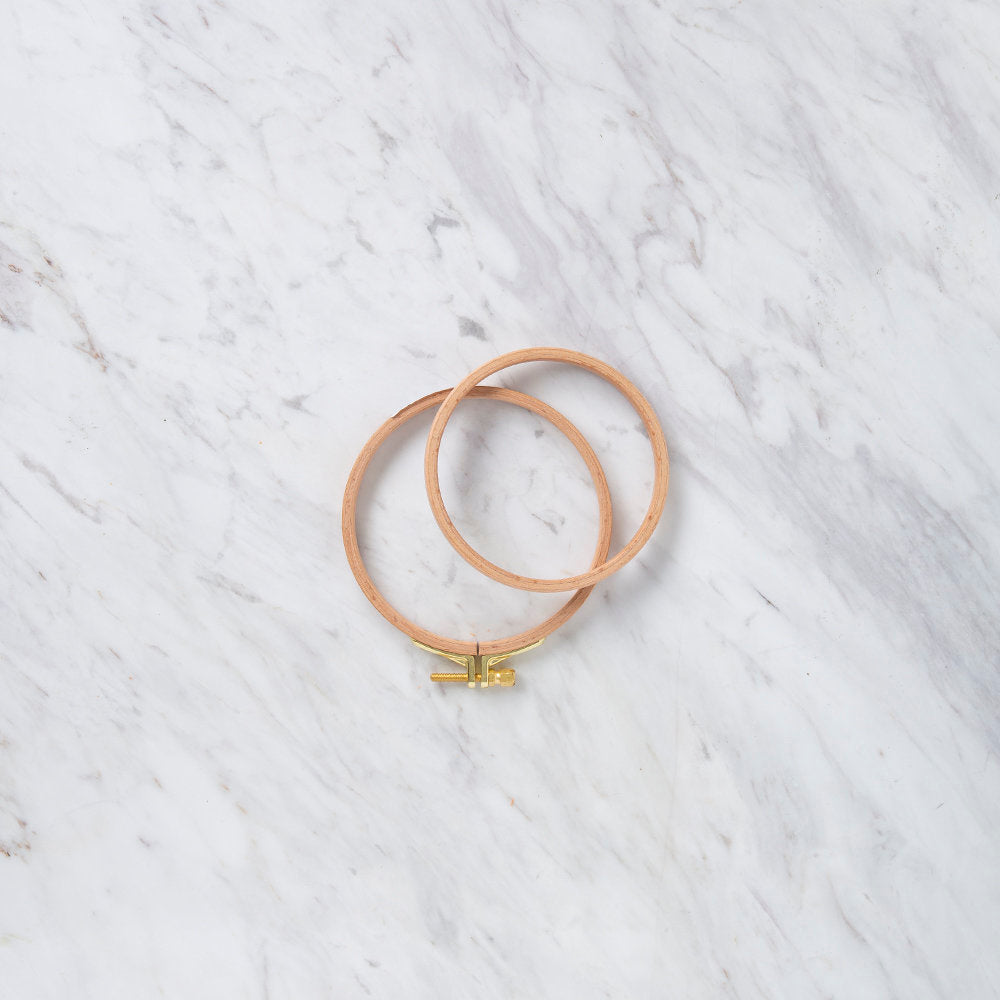Nurge 8 mm Beech Wood Adjustable Embroidery Hoop - No.1