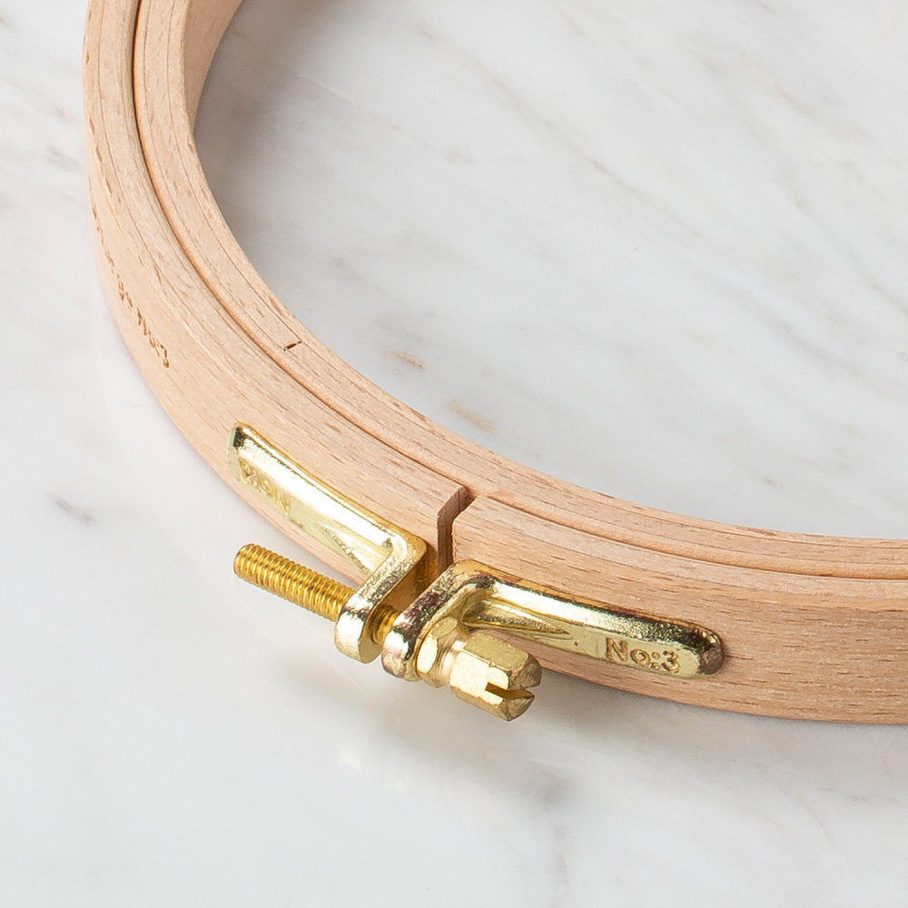 Nurge 16 mm Beech Wood Adjustable Embroidery Hoop - No.3