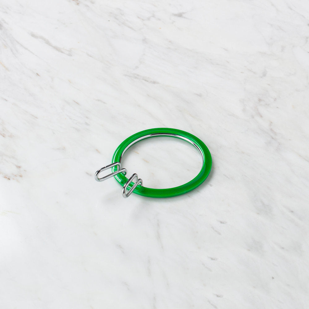 Nurge Metal Spring Tension Ring with Green Plastic Frame Embroidery Hoop, 58 mm