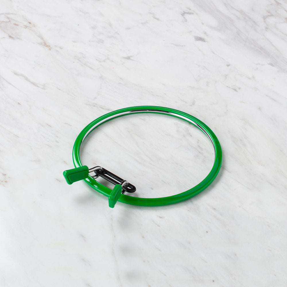 Nurge Metal Spring Tension Ring with Green Plastic Frame Embroidery Hoop, 126 mm