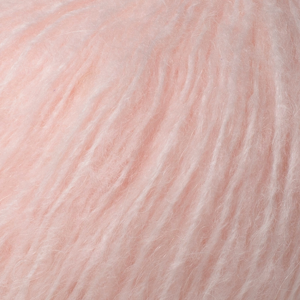 Rozetti Alaska Yarn, Pinkish White - 231-03