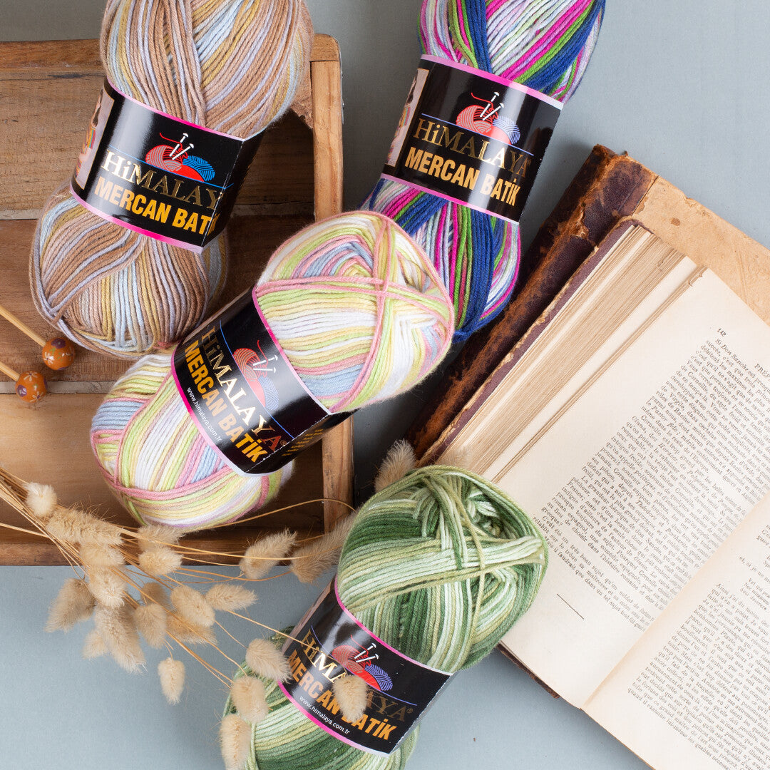 Himalaya Mercan Batik Knitting Yarn, Variegated - 59517