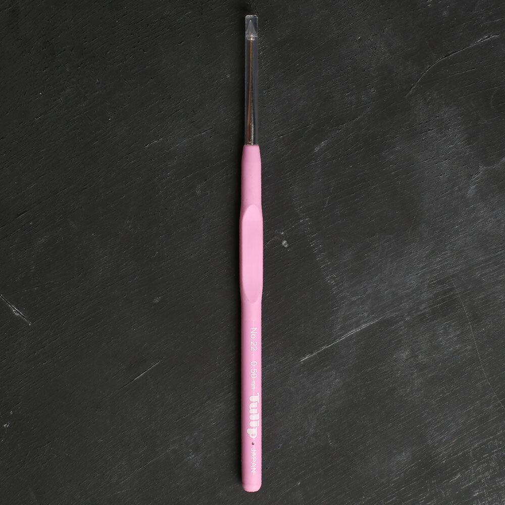 Tulip 0.50mm-No.22 Crochet Hook with Soft Handle, 14 cm, Brown - T-9GE