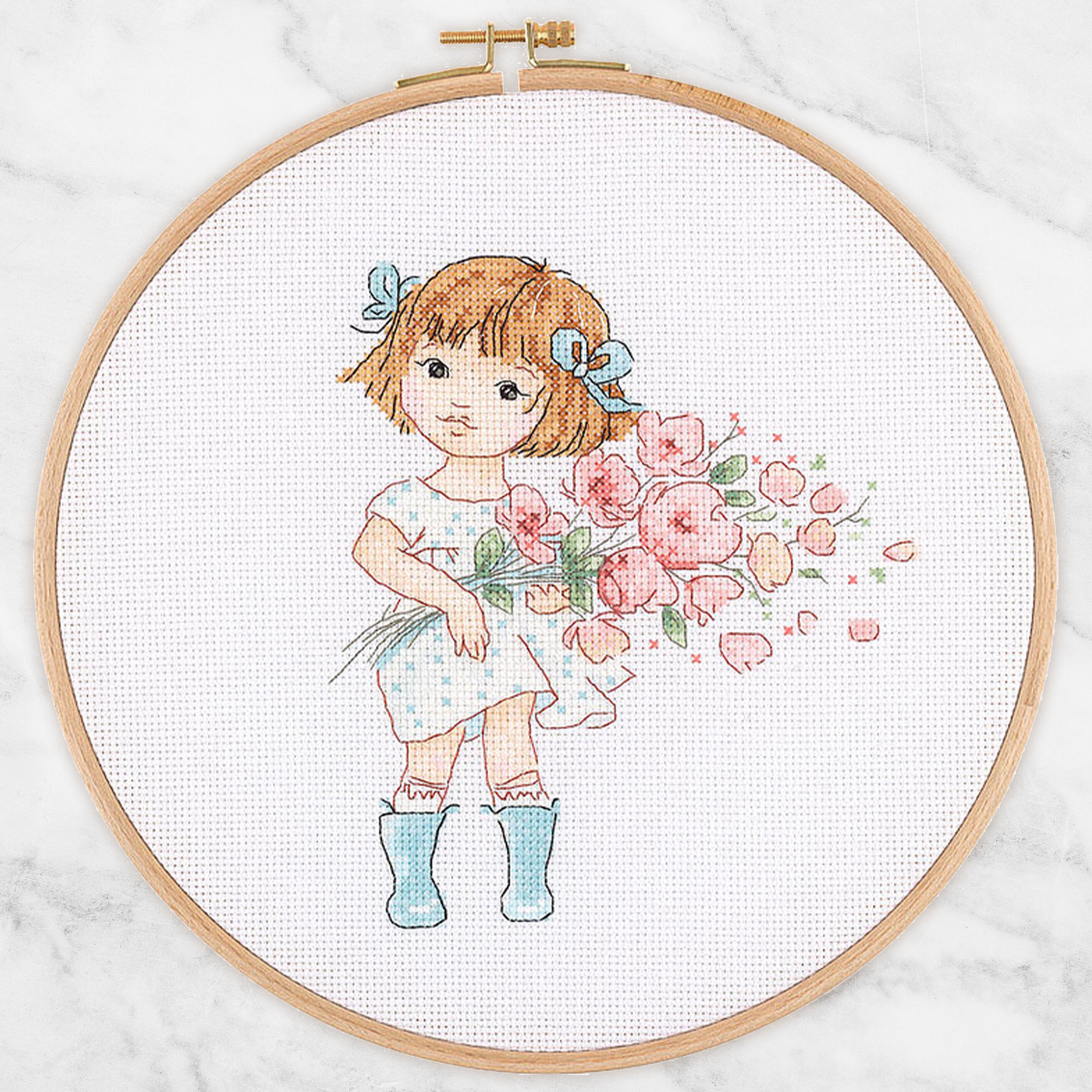 Tuva Cross Stitch Kit, Chole & Flowers - E2601