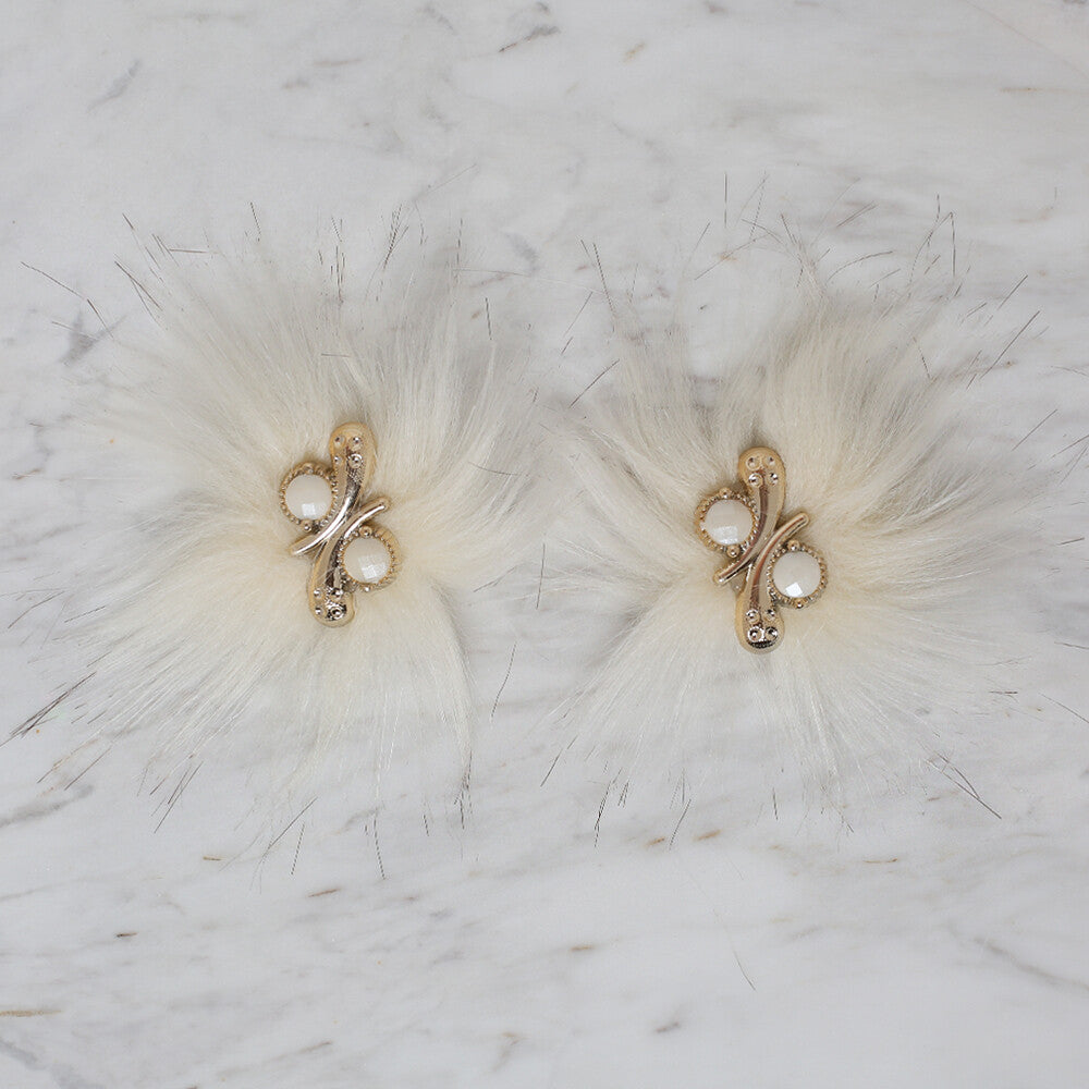 Loren 2 Pcs Pearl Faux Fur Fluffy Shoe Clip, Cream