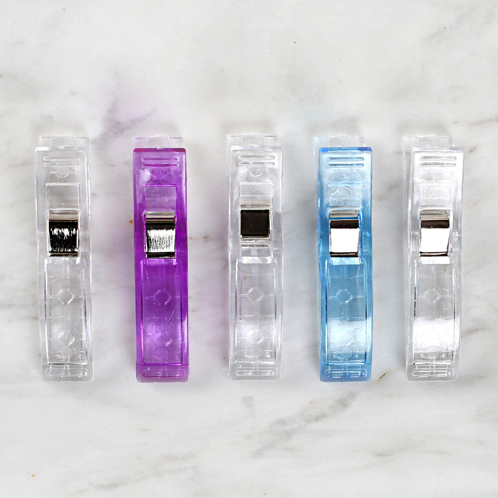 Loren Big Plastic Clothespin in 5, Colored