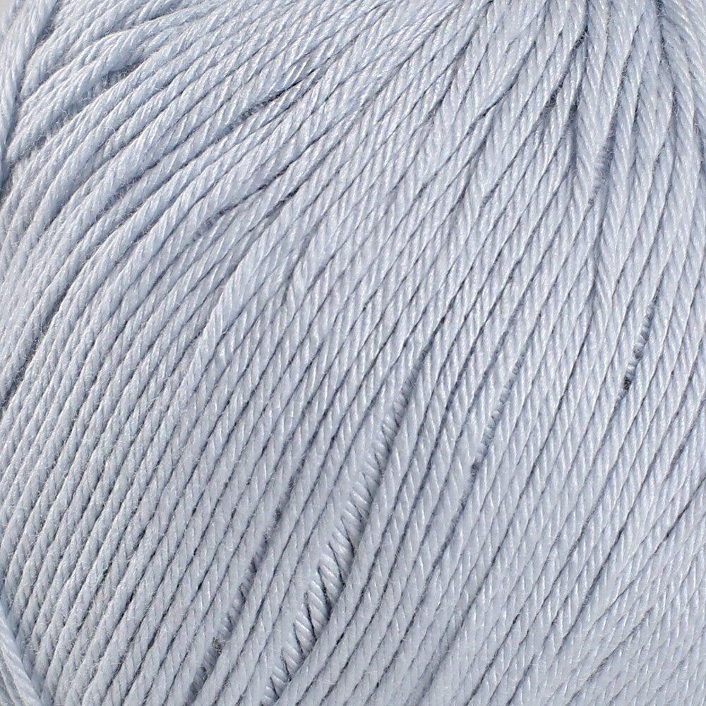 Himalaya Deluxe Bamboo Yarn, Ice Blue - 124-24