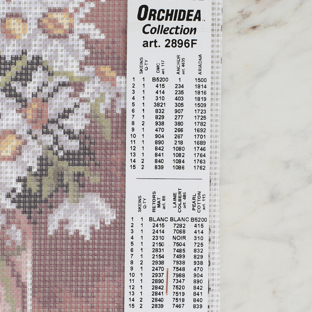 Orchidea 18x24 cm Ox-Eye Daisies in A Glass Vase Printed Gobelin 2896F