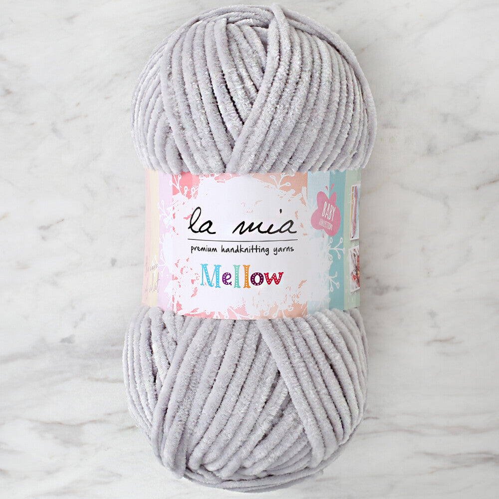 La Mia Mellow Chenille Yarn, Light Grey - 942