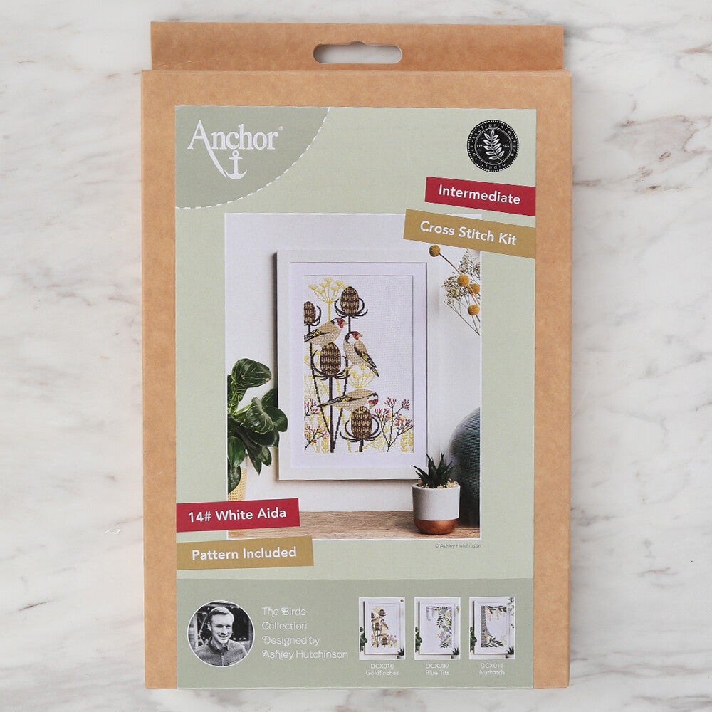 Anchor Embroidery Kit 32 x 20cm 12.60 x 7.87" DCX010