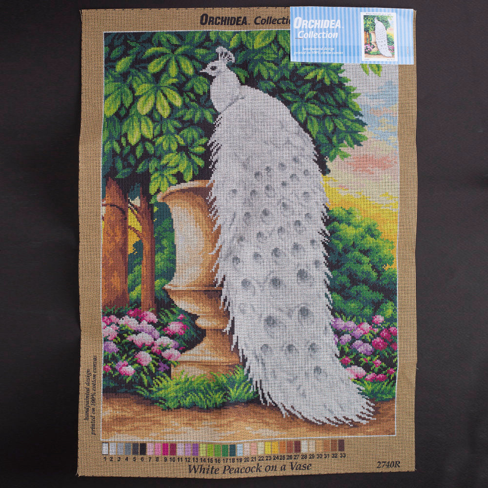 Orchidea 50x70cm Printed Gobelin, White Peacock on a Vase