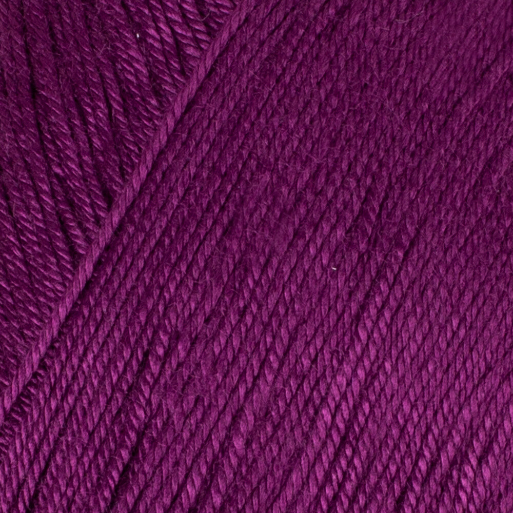 La Mia Cool Hand Knitting Yarn ,Purple L032