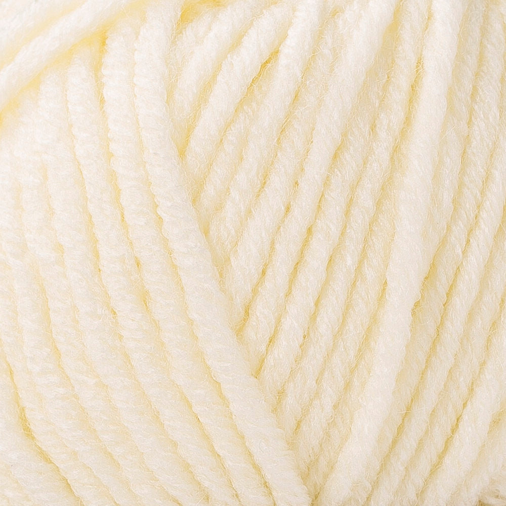 Madame Tricote Paris Tango/Tanja Knitting Yarn, Cream - 5-1771