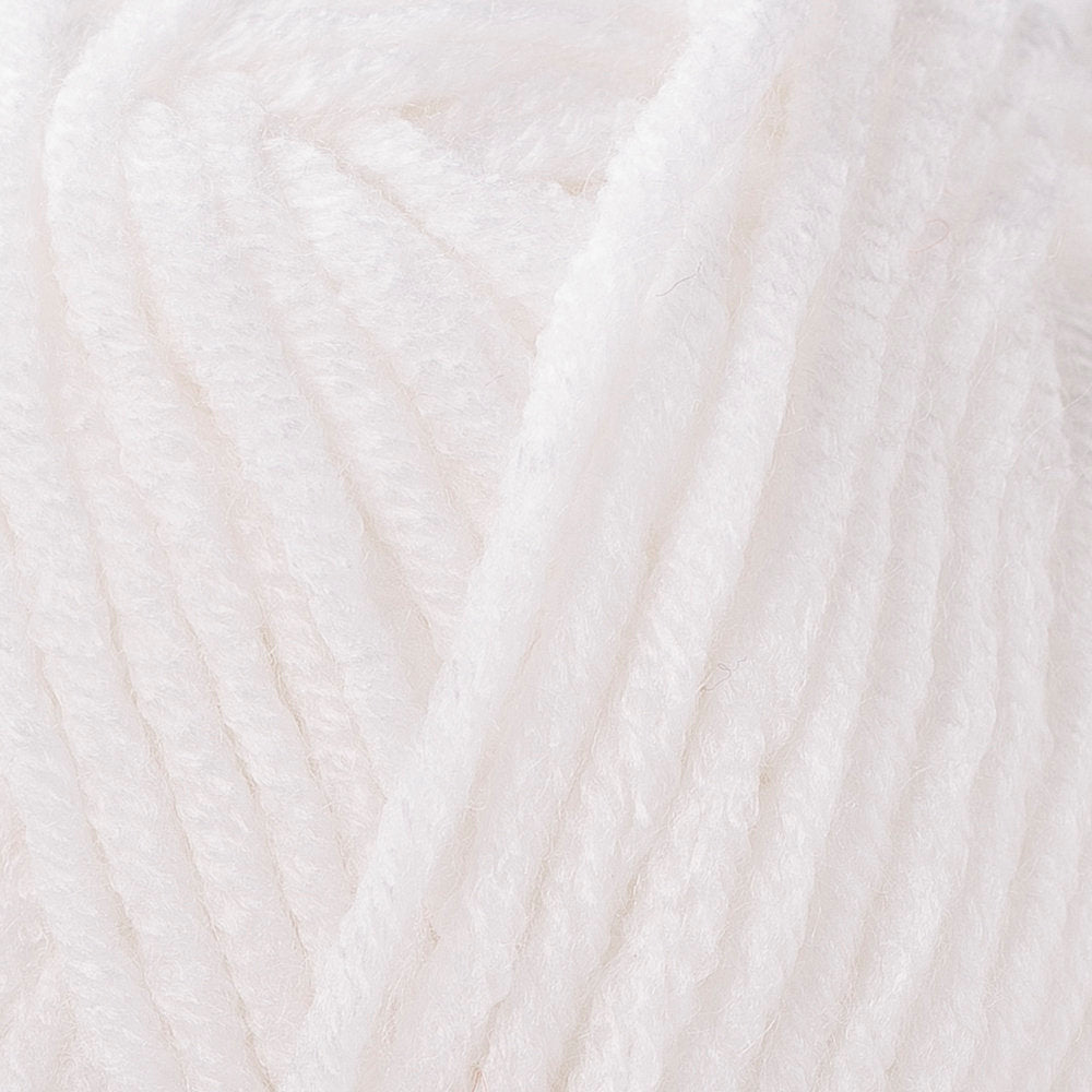 Madame Tricote Paris Tango/Tanja Knitting Yarn, Off White - 3-1771