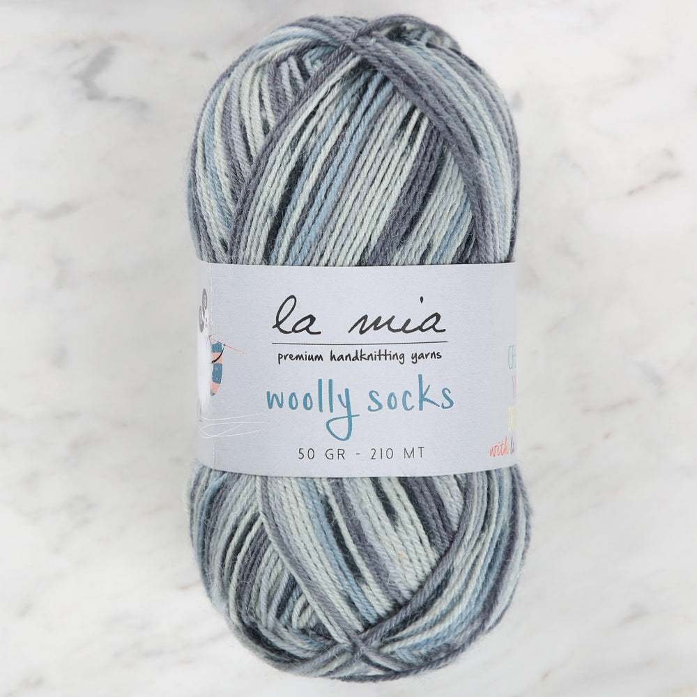 La Mia Woolly Socks Variegated Sock Yarn - L01