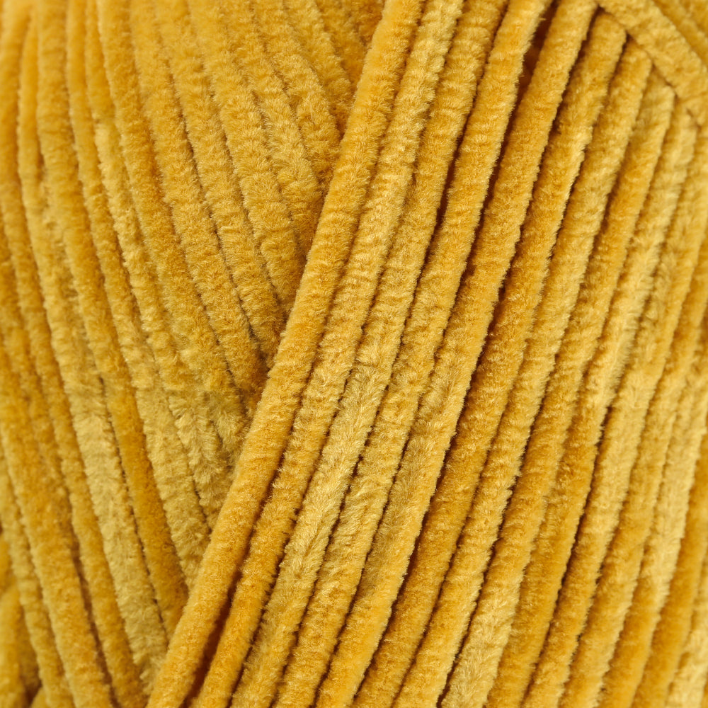 La Mia Elegance Velvet Hand Knitting Yarn,Powder - L916