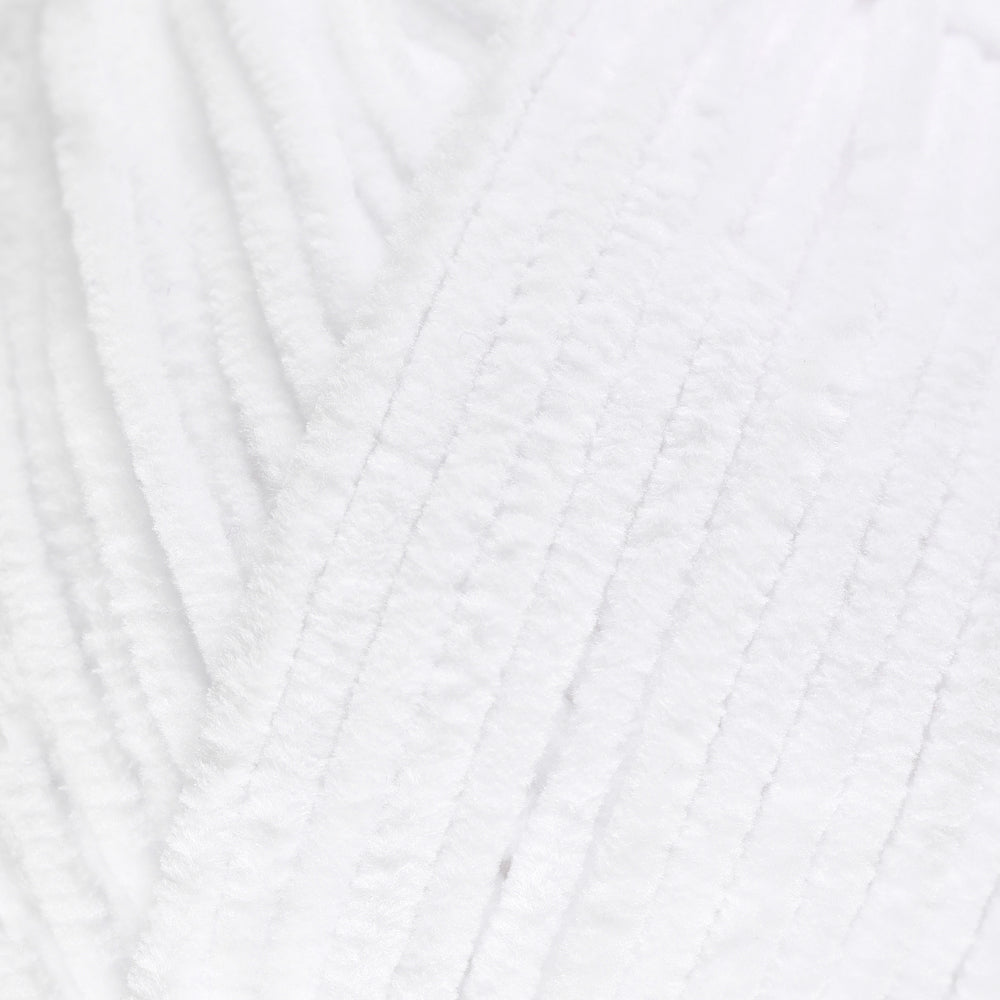 La Mia Elegance Velvet Hand Knitting Yarn,White - L901