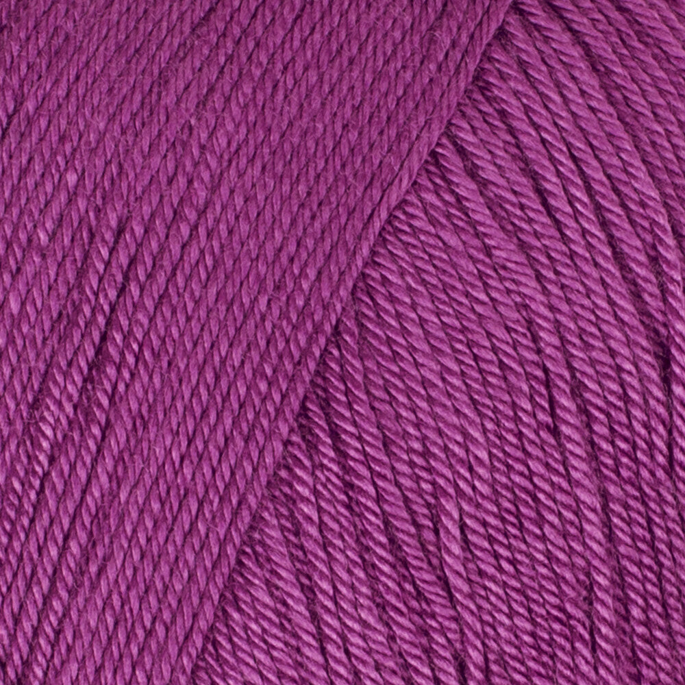 La Mia Cool Hand Knitting Yarn ,Purple L019