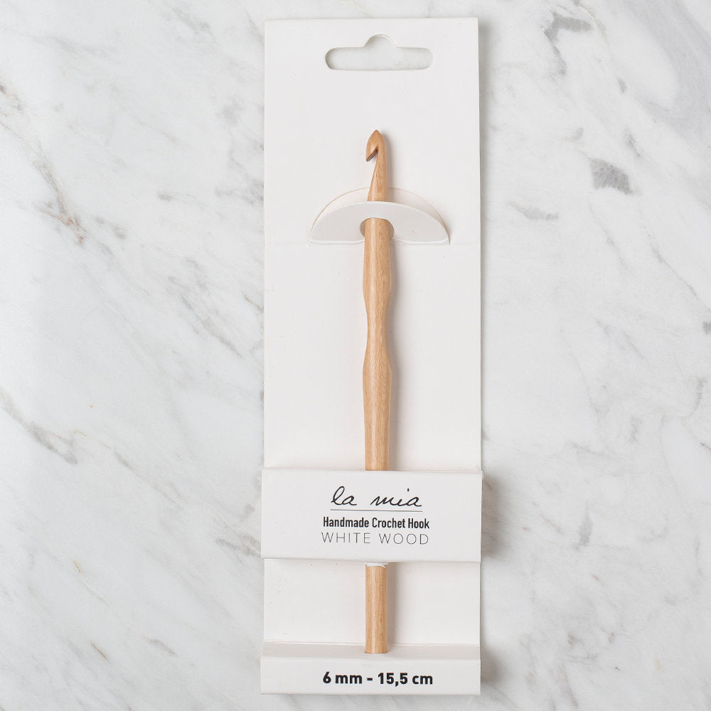 La Mia Whitewood 6 mm 15.5 cm Wooden Crochet Hook