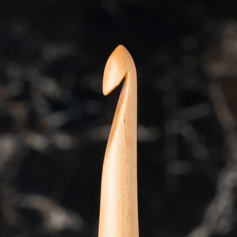 La Mia Whitewood 6 mm 15.5 cm Wooden Crochet Hook