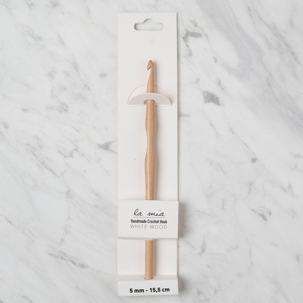 La Mia Whitewood 5 mm 15.5 cm Wooden Crochet Hook