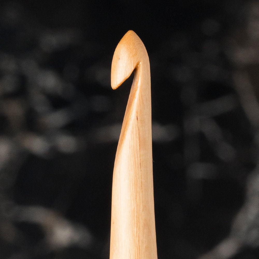La Mia Whitewood 4 mm 15.5 cm Wooden Crochet Hook