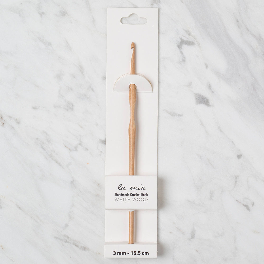 La Mia Whitewood 3 mm 15.5 cm Wooden Crochet Hook