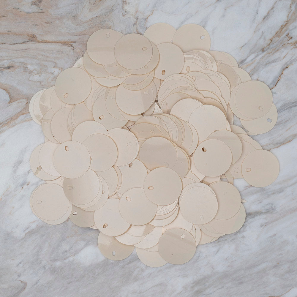 Loren 30 mm Large Sequin, Cream - R-172