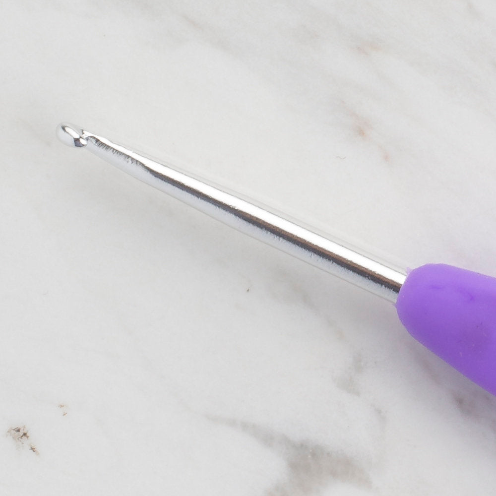 Loren 2.5 mm Soft Handled Crochet Hook, Purple