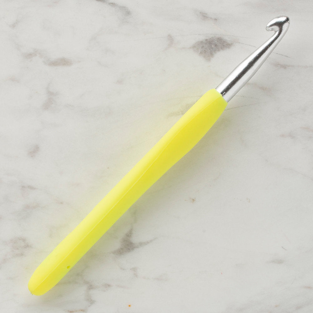 Loren 7mm Soft Handled Crochet Hook, Yellow