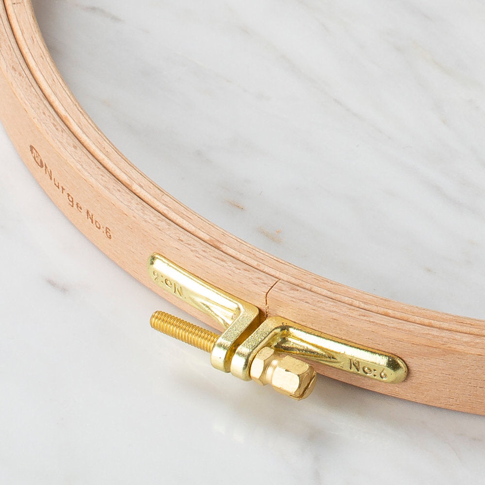 Nurge 16 mm Beech Wood Adjustable Embroidery Hoop - No.6