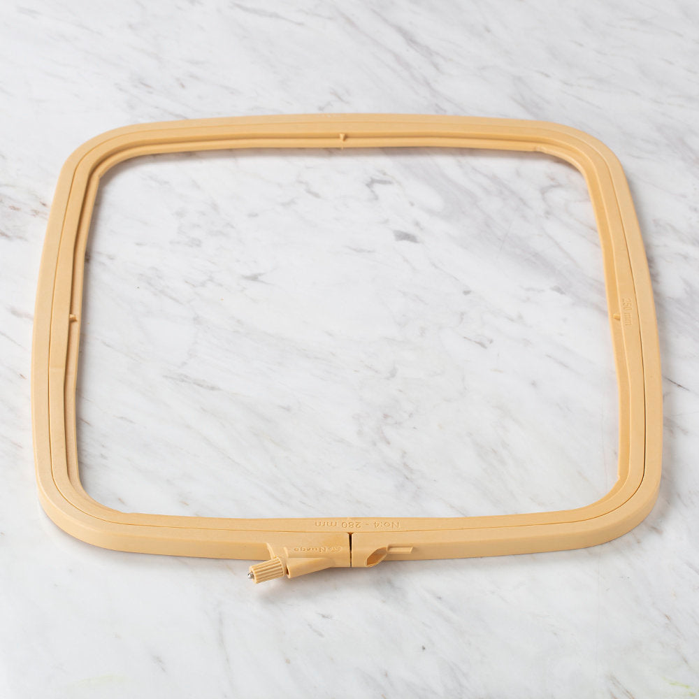 Nurge Adjustable Plastic Square Embroidery Hoop No.4