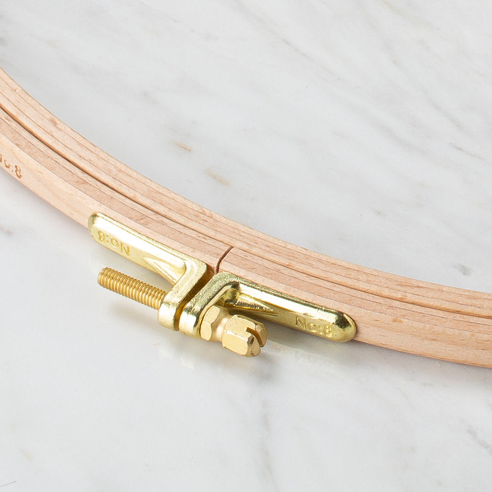 Nurge 8 mm Beech Wood Adjustable Embroidery Hoop - No.8