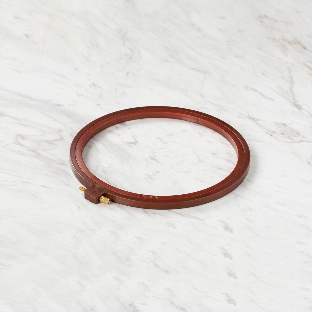 Nurge Adjustable Plastic Embroidery Hoop No.1