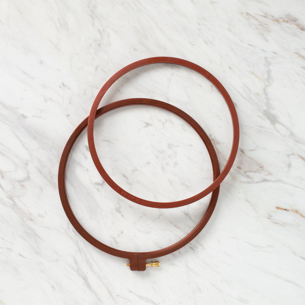 Nurge Adjustable Plastic Embroidery Hoop No.1