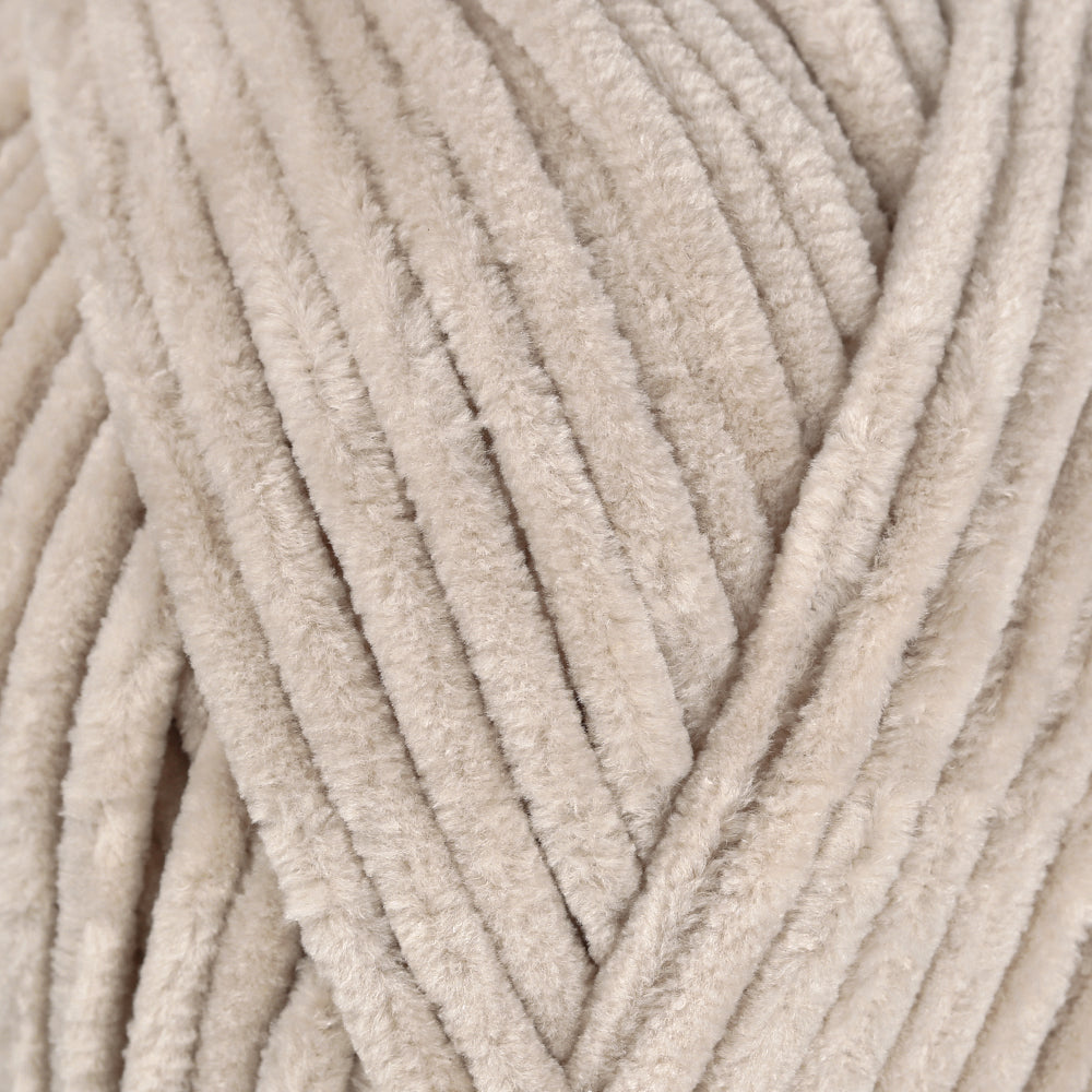 La Mia Mellow Chenille Yarn, Beige - 943