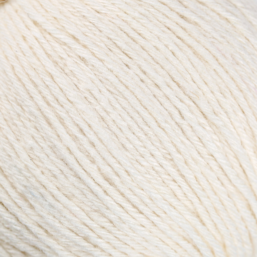 La Mia Just Wool Yarn, Cream - LT018