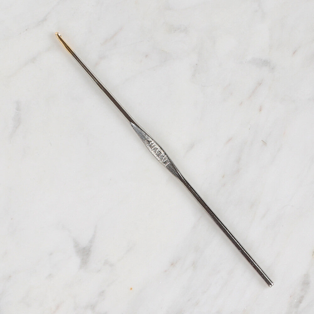 Yabalı Golden Tip Metal Handle No. 3 1.7mm Crochet Hook