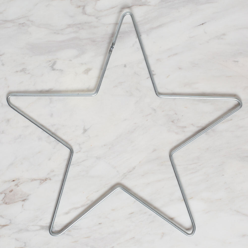 Loren Star Shaped Metal Macrame Ring