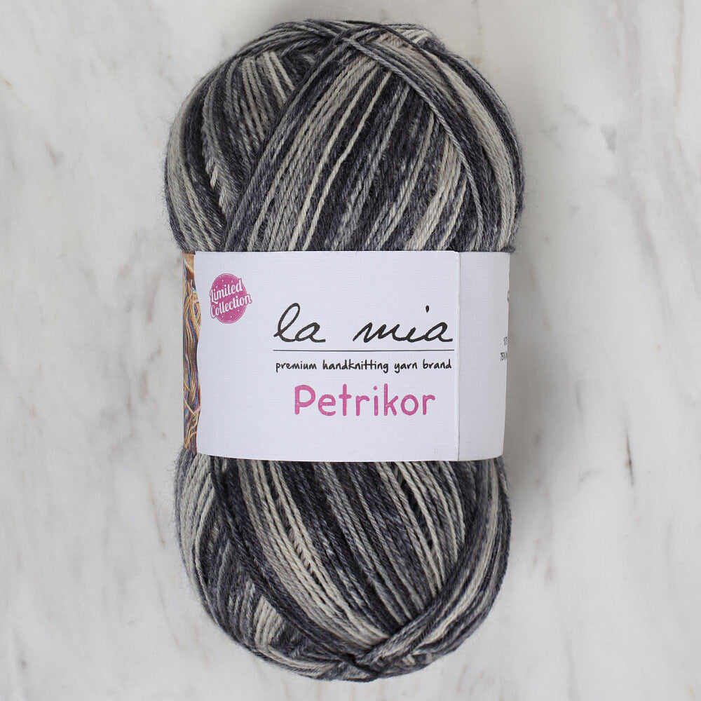 La Mia Petrikor Socks Yarn, Variegated - L08
