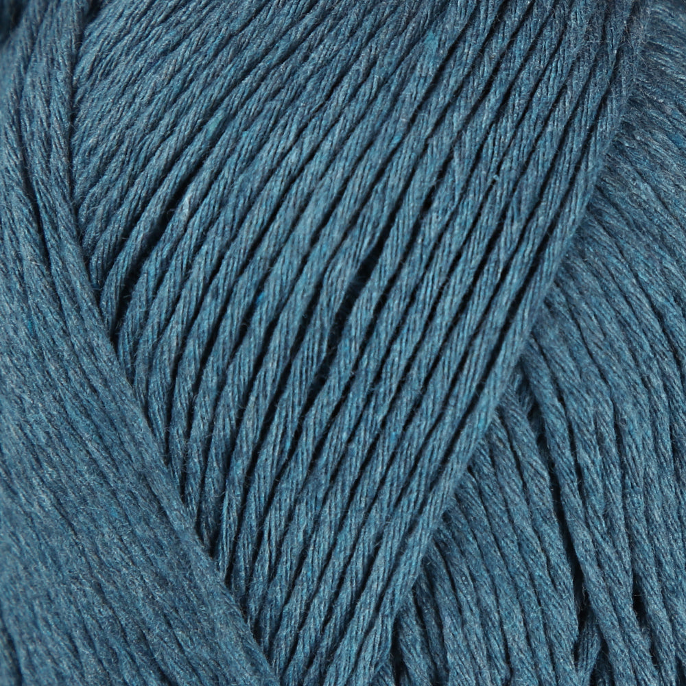 Loren Natural Cotton Yarn, Petrol Green - R106