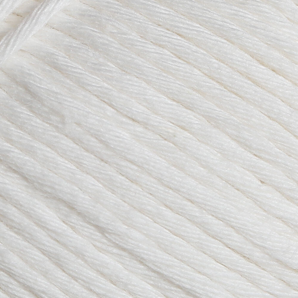 Hello Knitting Yarn, Light Cream - 155