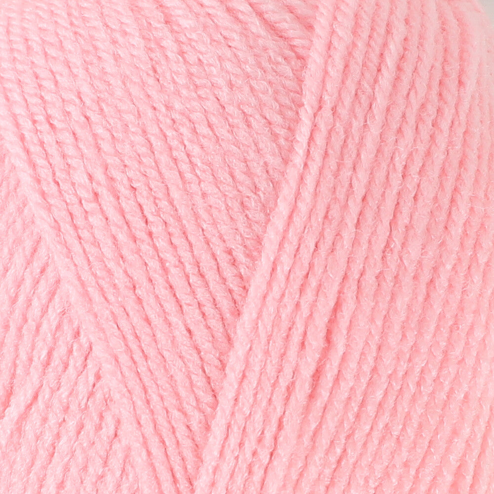 Madame Tricote Paris Star Yarn, Baby Pink - 039