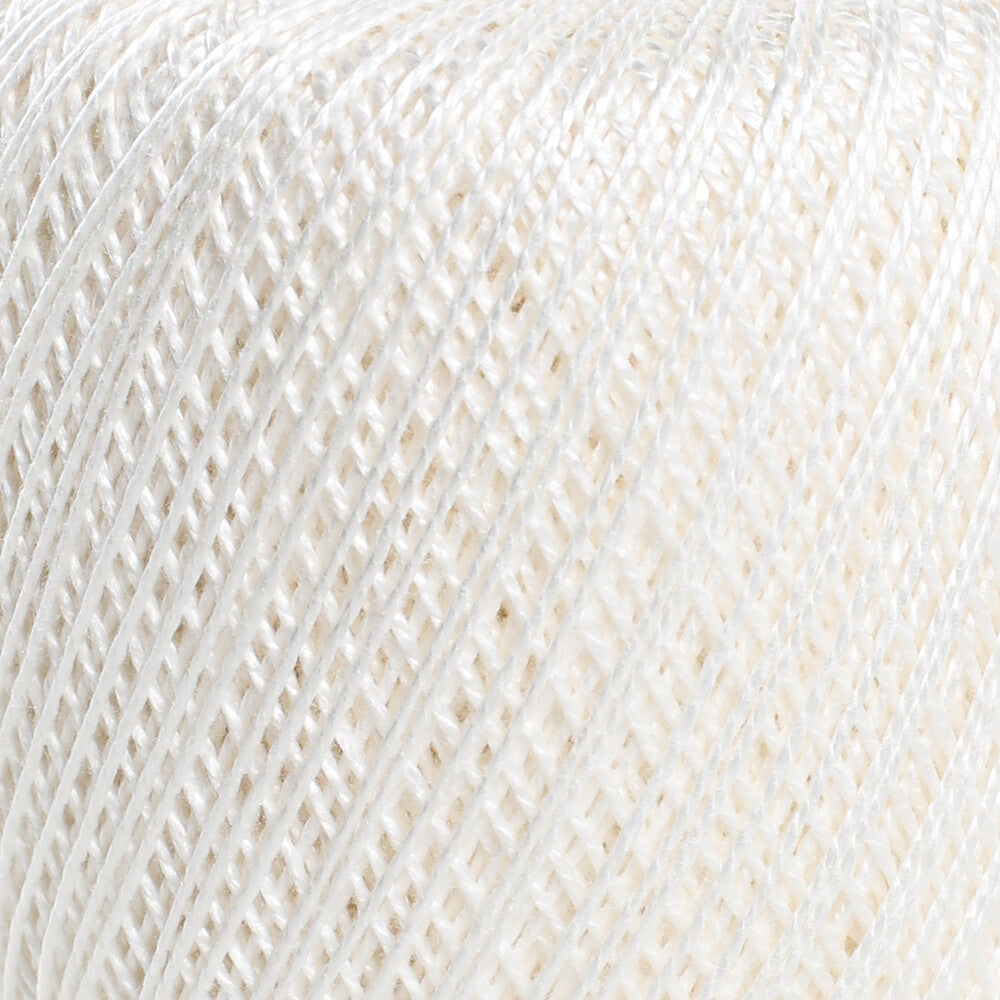 Madame Tricote Paris 5/2 Perle No:5 Lace Thread, Light Cream - 54460