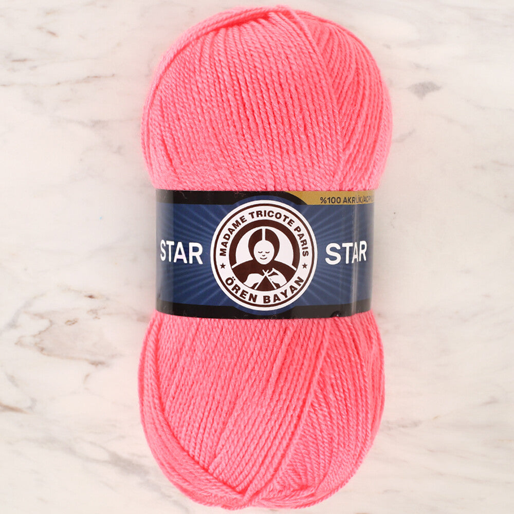 Madame Tricote Paris Star Yarn, Vermillion - 146