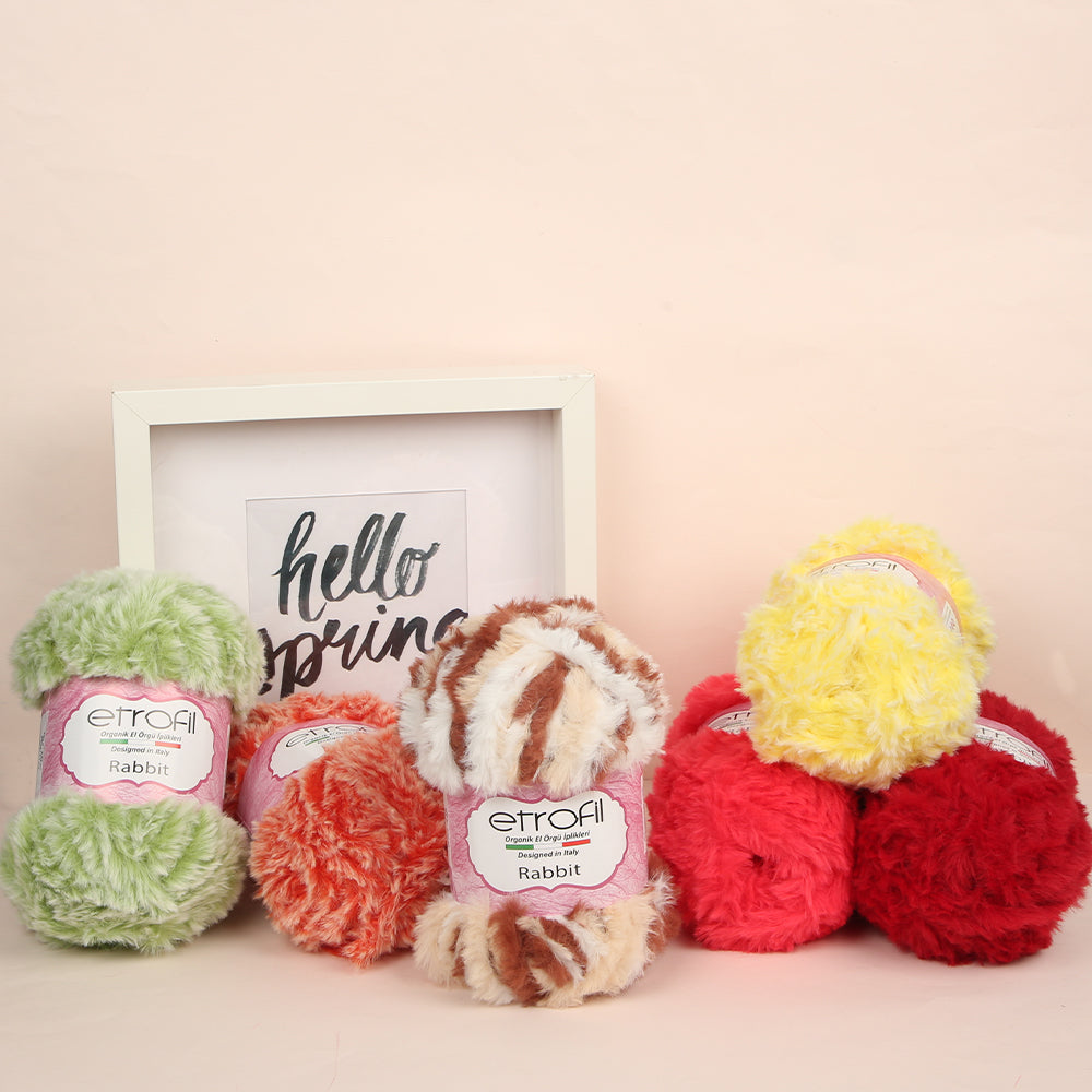 Etrofil Rabbit Fur Yarn,Red - 73289