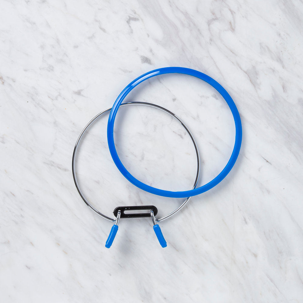 Nurge Metal Spring Tension Ring with Blue Plastic Frame Embroidery Hoop, 126 mm