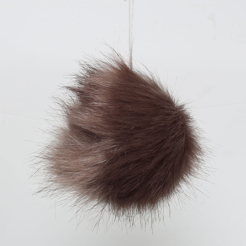 Loren Faux Pom Pom, Chestnut