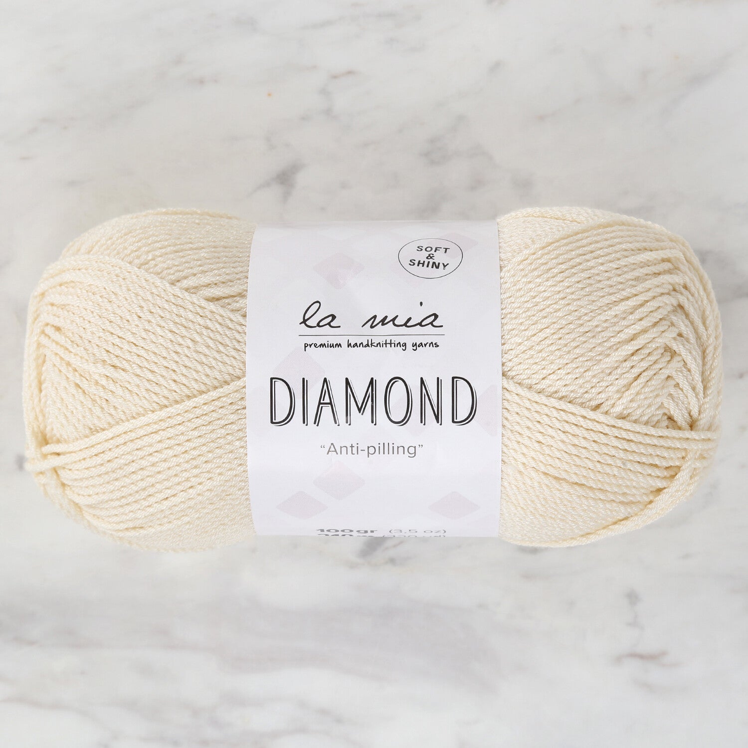 La Mia Diamond Yarn, Cream - L075