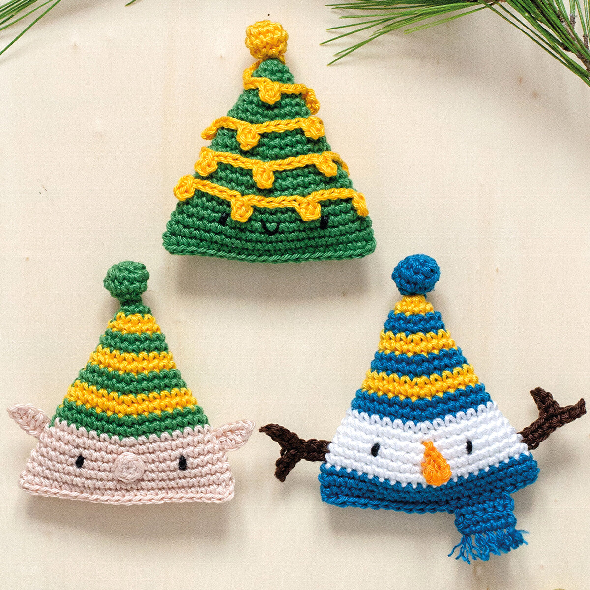 Anchor Xmas Elf Trio Decor Amigurumi Set - A28C005-09062